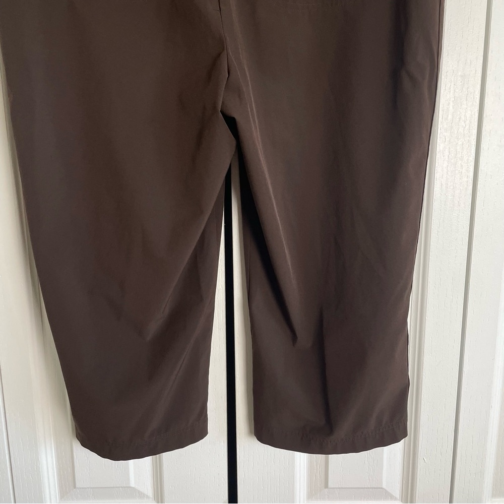 Zenergy by Chico’s Wide Leg Capri Pants Women’s L Brown Pull on Pockets Casual - Picture 9 of 15